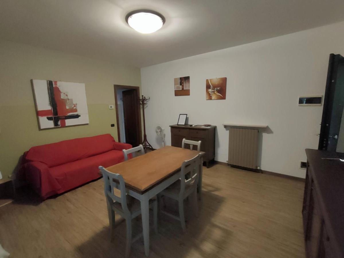 Appartamento Nanda Reggio Emilia Exteriör bild