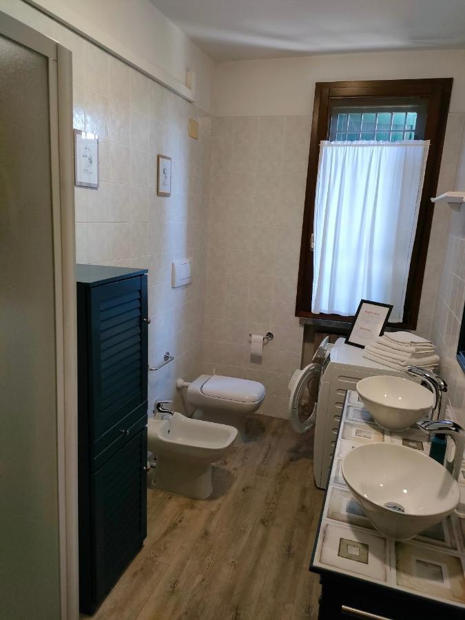 Appartamento Nanda Reggio Emilia Exteriör bild